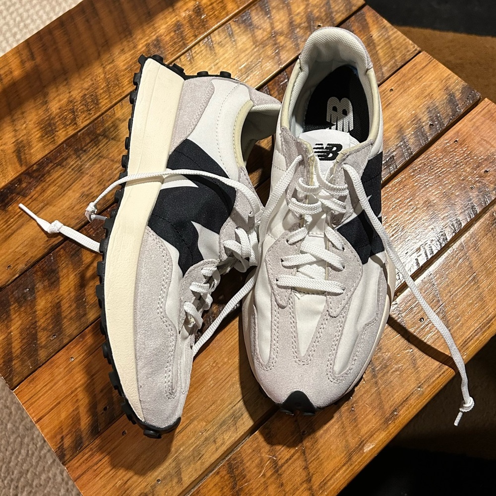 Women’s New Balance sneakers.